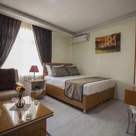 Apartment Golden Saray *